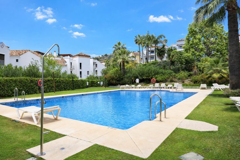 fd4f46baea1b1f1e1d581ec11eceda45 - 16