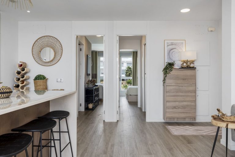 fd4fa7c7d237cddbe34684c8573cbf4a - 11