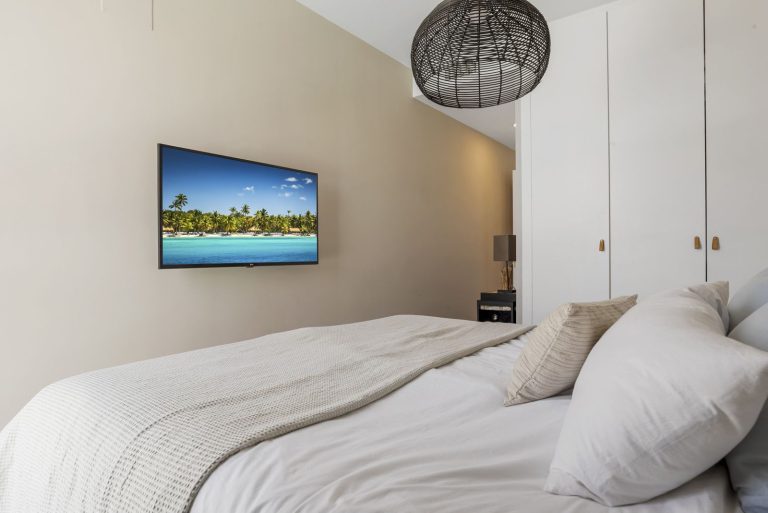 fd4fa7c7d237cddbe34684c8573cbf4a - 16