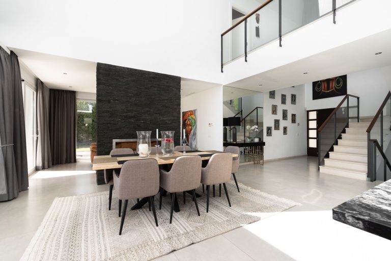 ff9af6f07941d10ff541632d5685a1d9 - 14