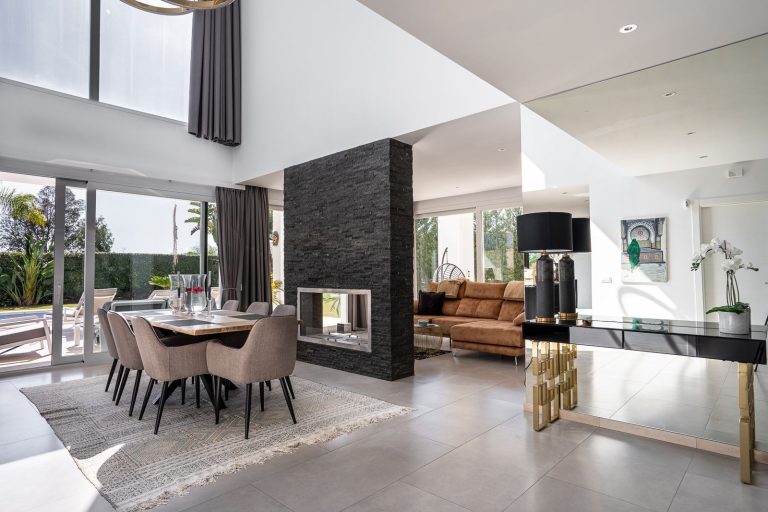 ff9af6f07941d10ff541632d5685a1d9 - 15