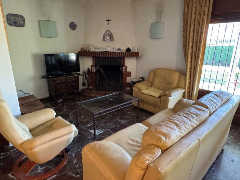 fffb5915692dffac4f364934aa94e0b8 - 2