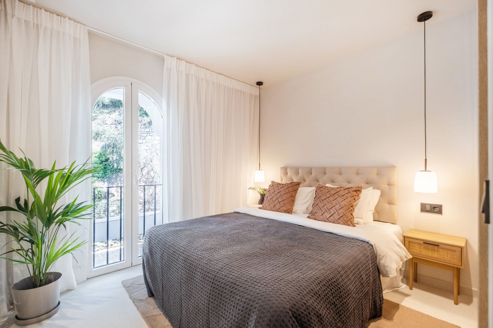 7bed633bd777e3702aa1f692cc71d8bb - 16