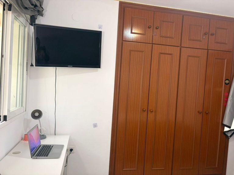 a94dc4a1181cddcbdb27be78b93102e0 - 16