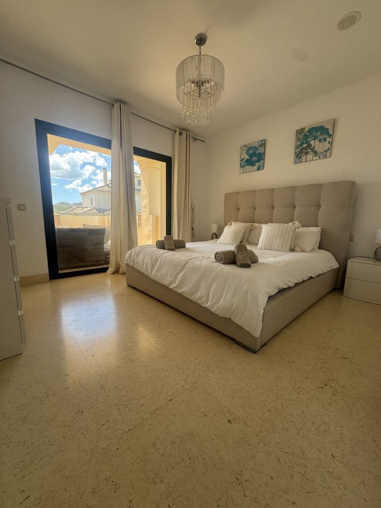 b1dd55d4d99652e02cd8ca7ff0dbac97 - 10