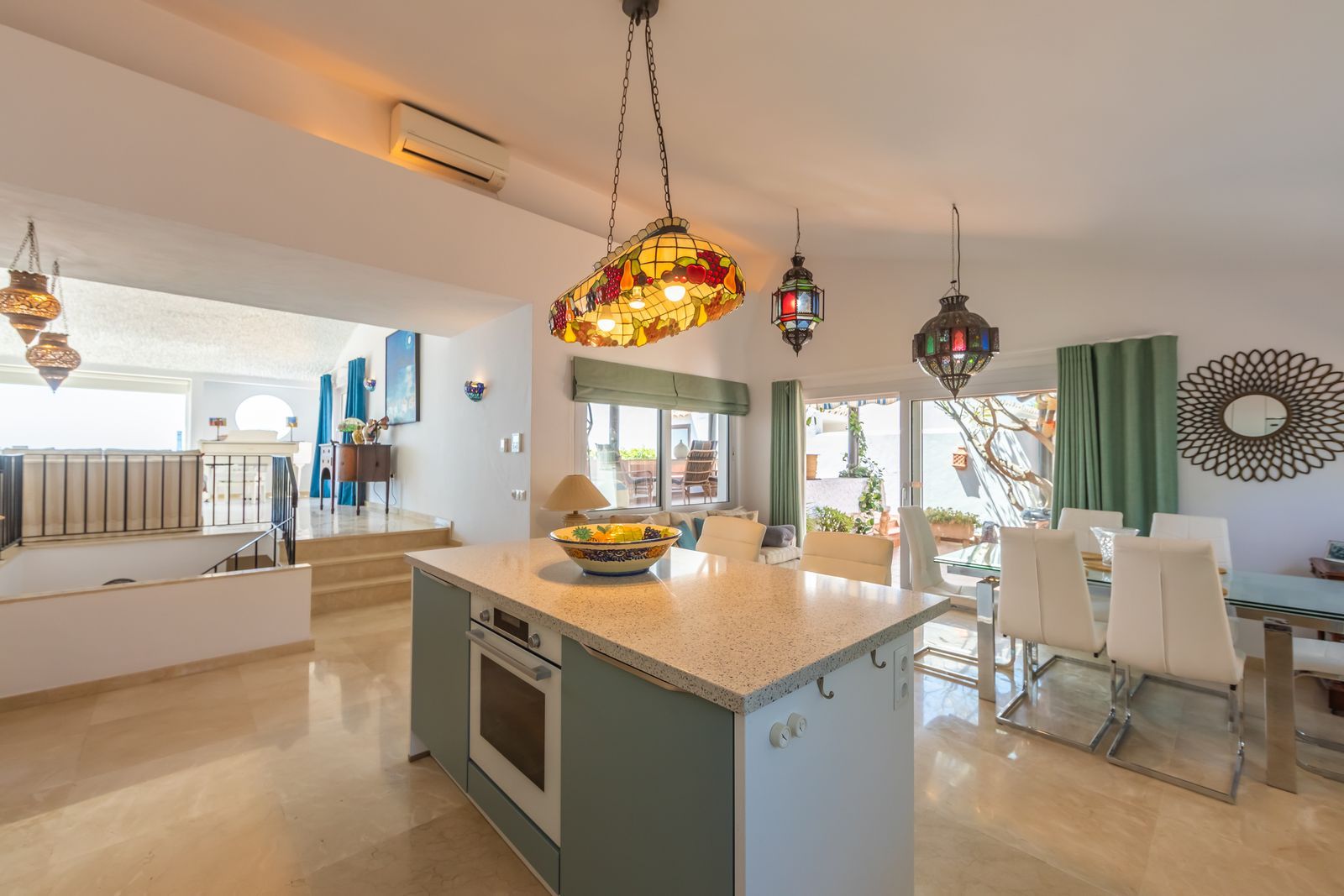f7e10b63246a2945cf91b510bdaa417c - 6
