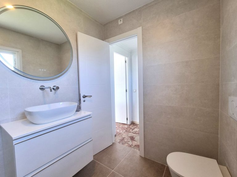 00150f27c9c689bd065b63d9765450d5 - 15