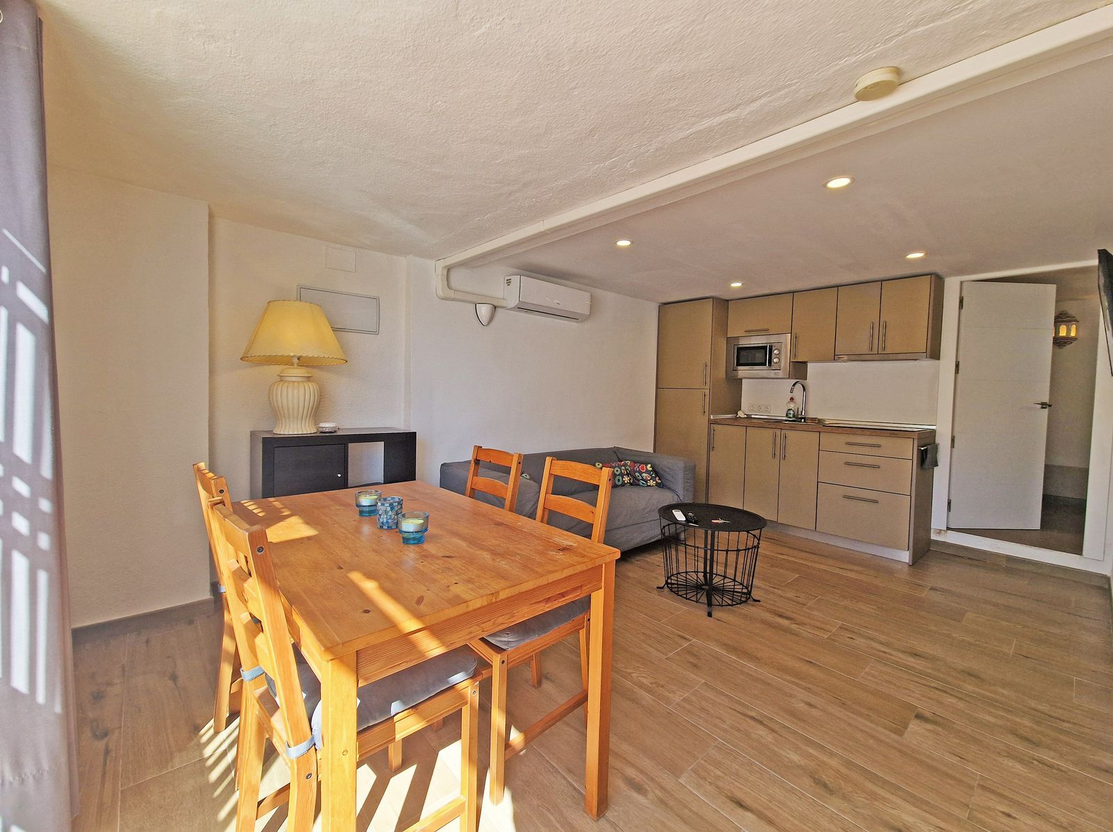 4730f15bf040596a76e929ca494e0378 - 8