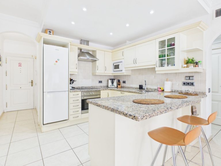 946088a13e5b130eaca8477143dace81 - 5