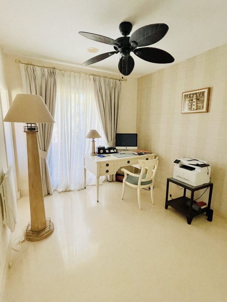 9892444a04289256abdefa524ed65853 - 15