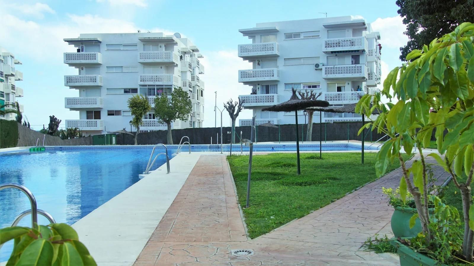 7dd8c5f7cf27ec13a0669c6e91059c95 - 1