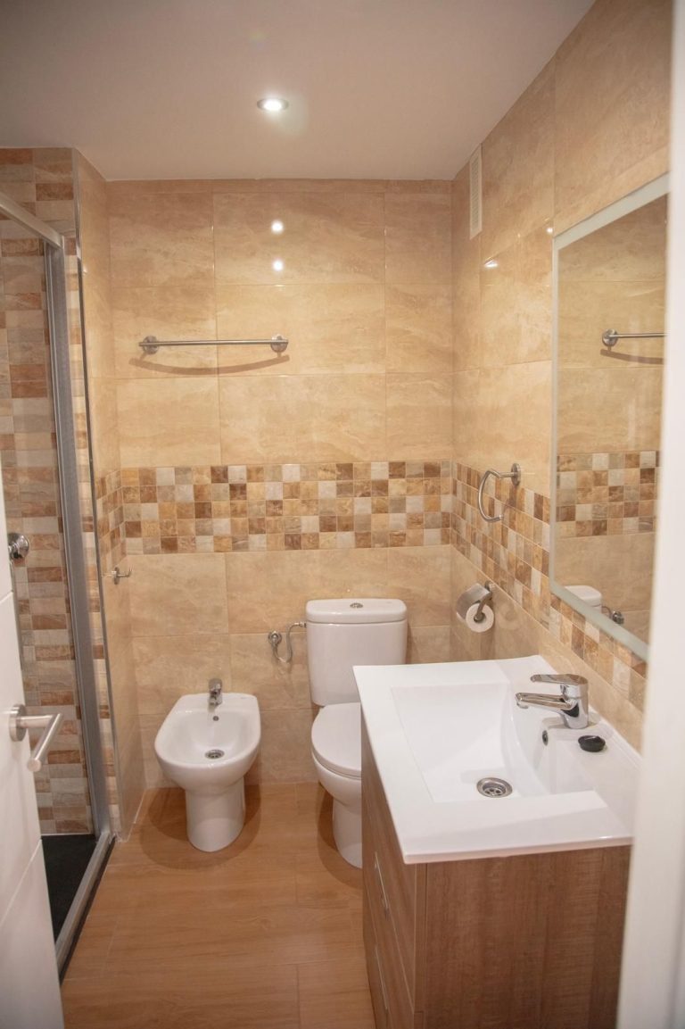 411b6e67b58b89828c6682b25e55801d - 9