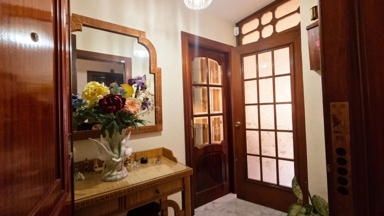 7d284763ff6742aaee49aed652ac7736 - 12