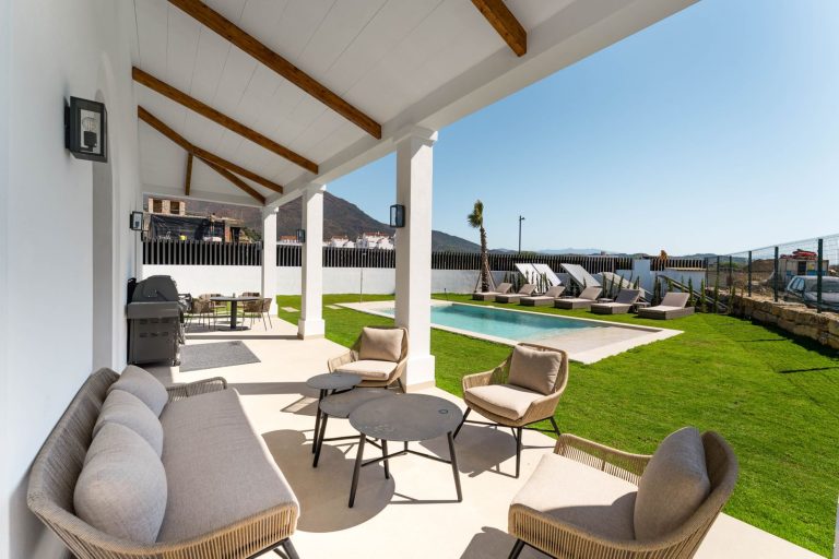874997068640dc2d995832f171e2a58c - 15