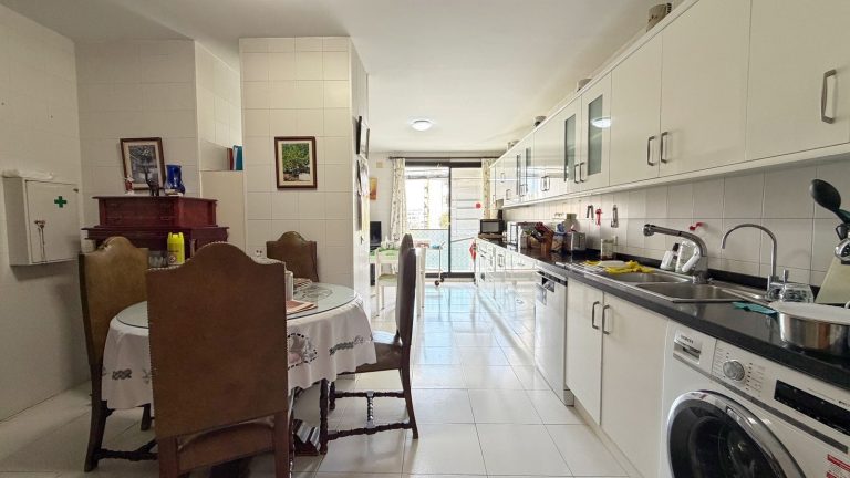 9aa7b2014c3c6824b874fd8b5b48de9e - 9