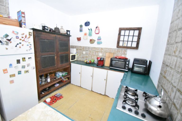 a4ad30e3244bedd9c0206739ee0f1712 - 5