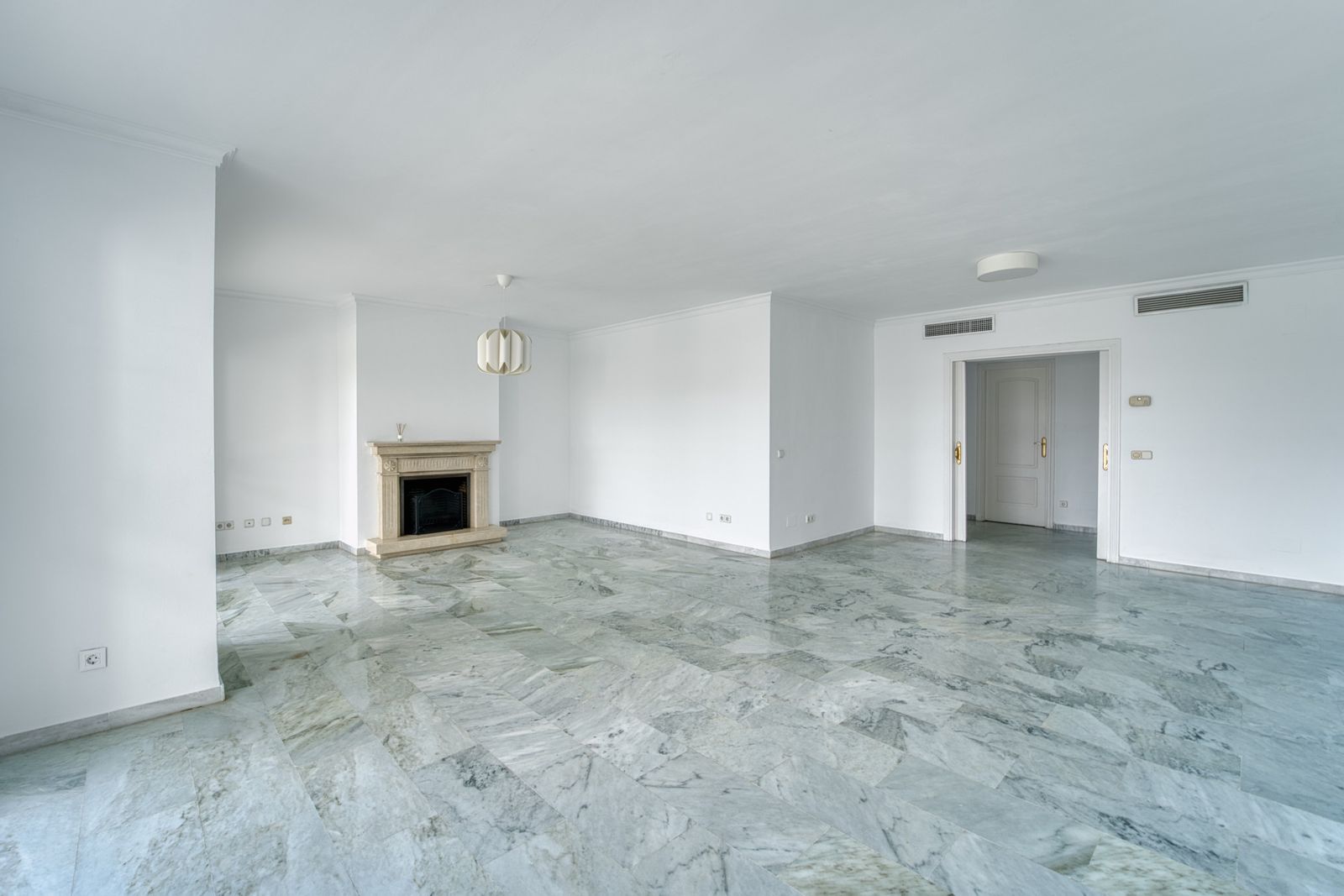 bbc39327650c7f6380502a66730e1165 - 6