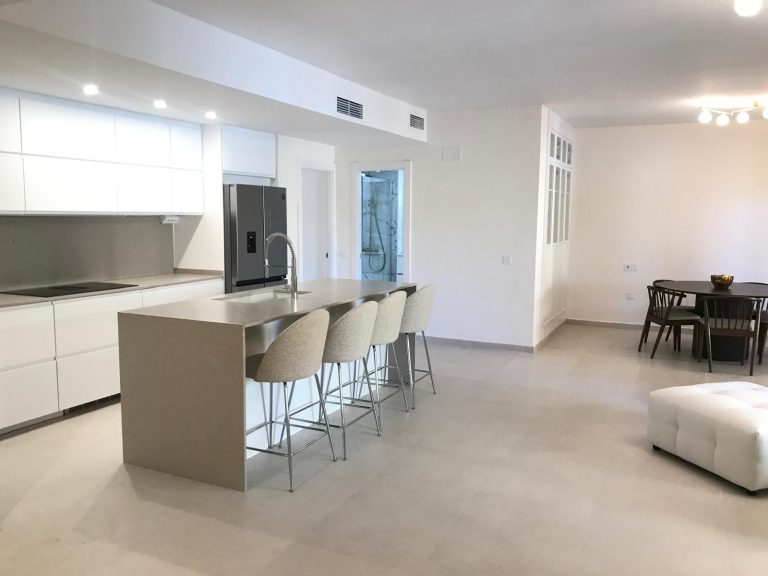 d390998ff8dc91b631c5d5281fd1d4a5 - 5
