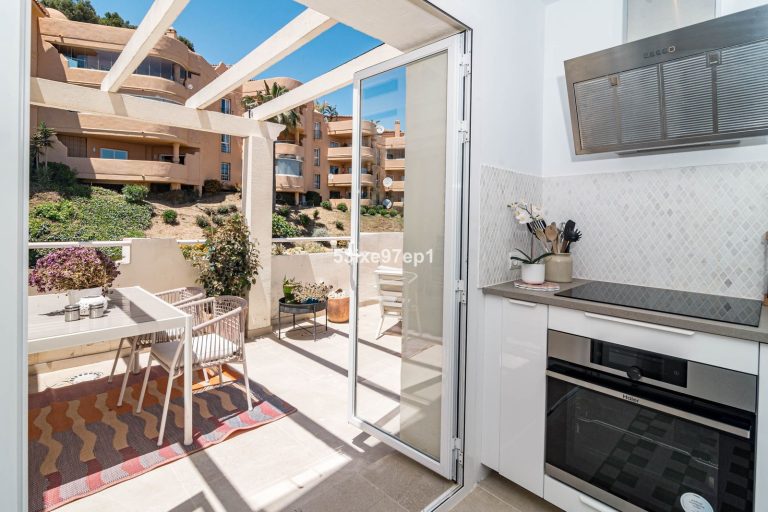 d8fabe4df57166e4f779c11464d55439 - 11