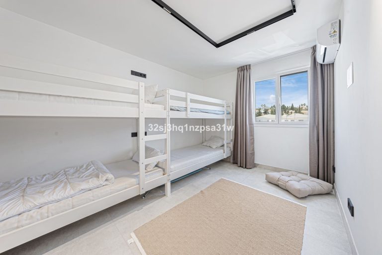 f3ecb38e8ef7eecb66115bed6086ed98 - 16